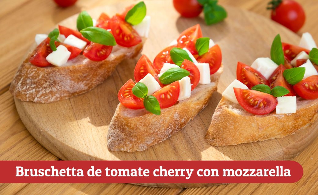 Bruschetta de tomate cherry con mozzarella