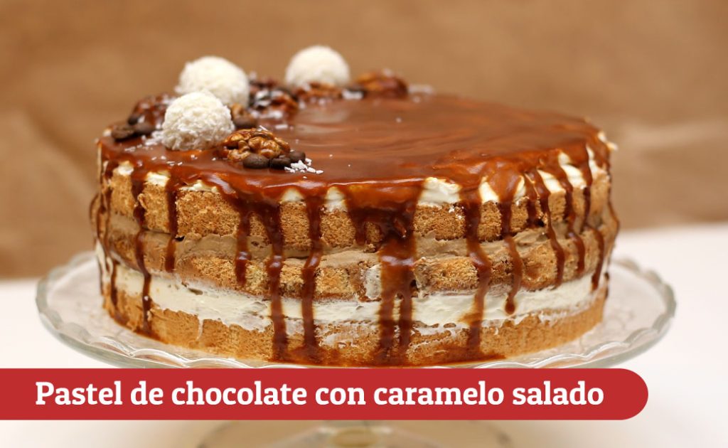 Pastel de chocolate con caramelo salado